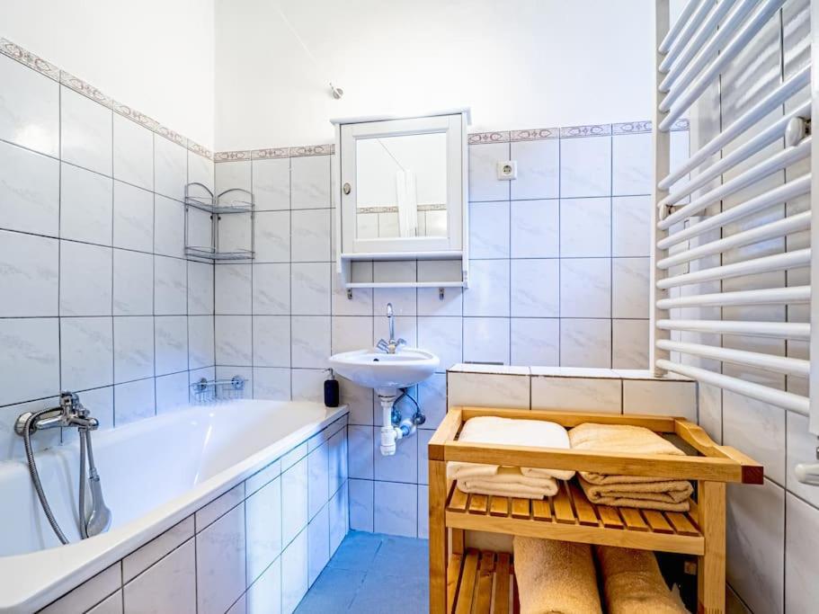 Churri Downtown - With Garage Apartment *